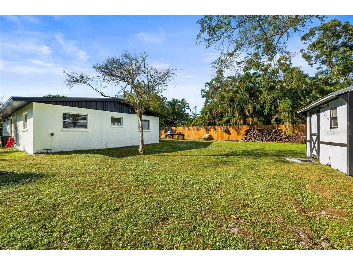 2611 Huntington Avenue Sarasota FL 34232 A4670422 image33