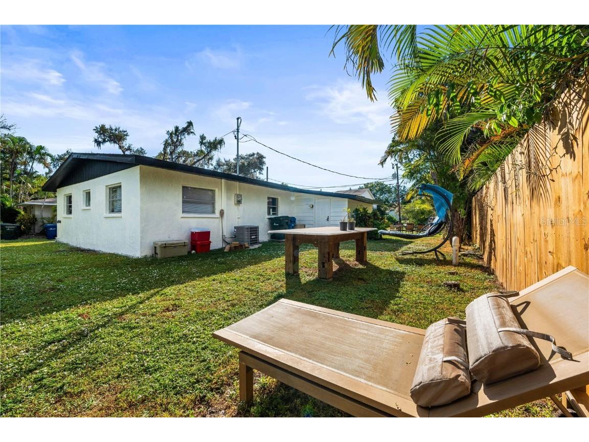 2611 Huntington Avenue Sarasota FL 34232 A4670422 image38