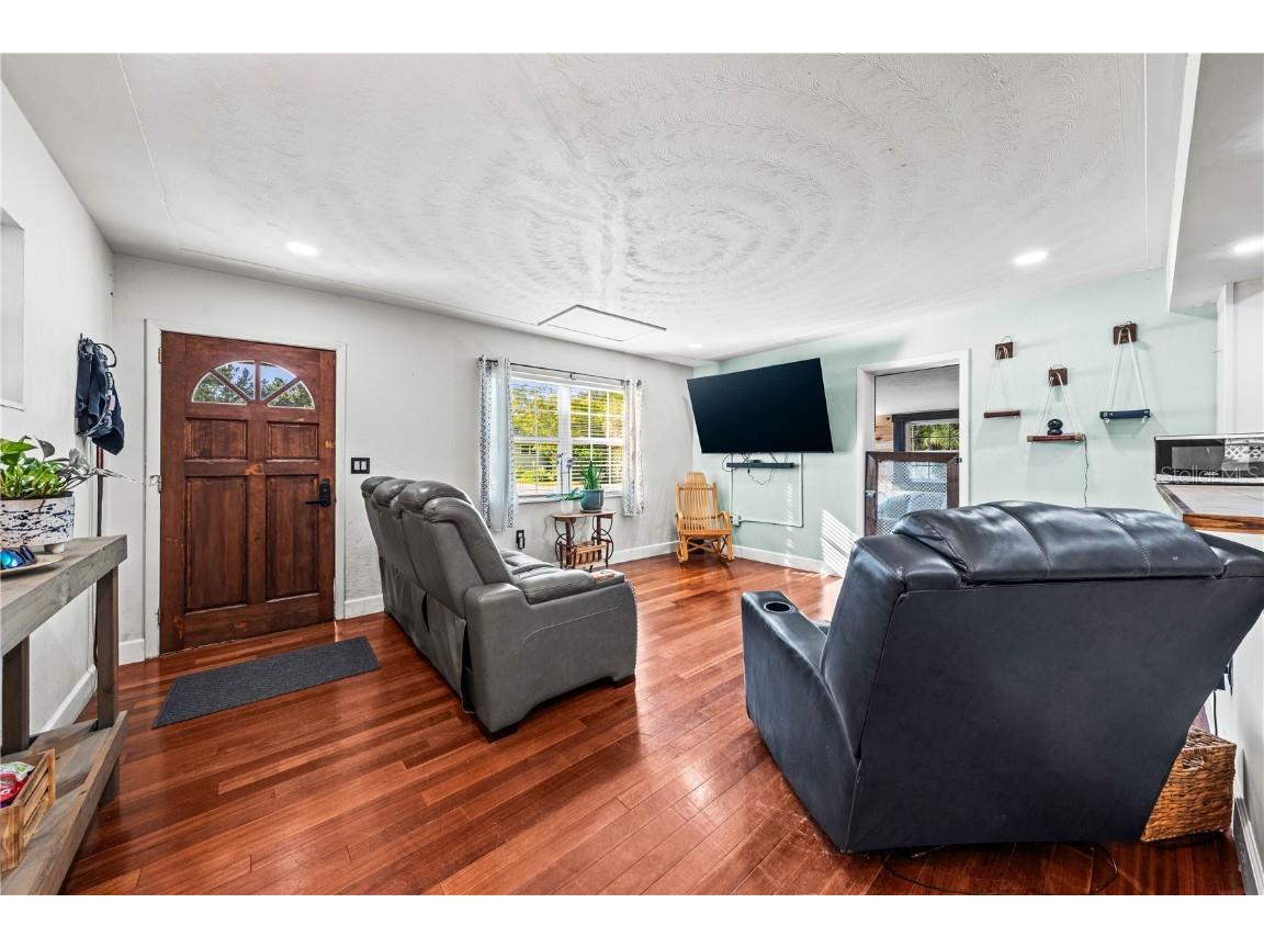 2611 Huntington Avenue Sarasota FL 34232 A4670422 image9