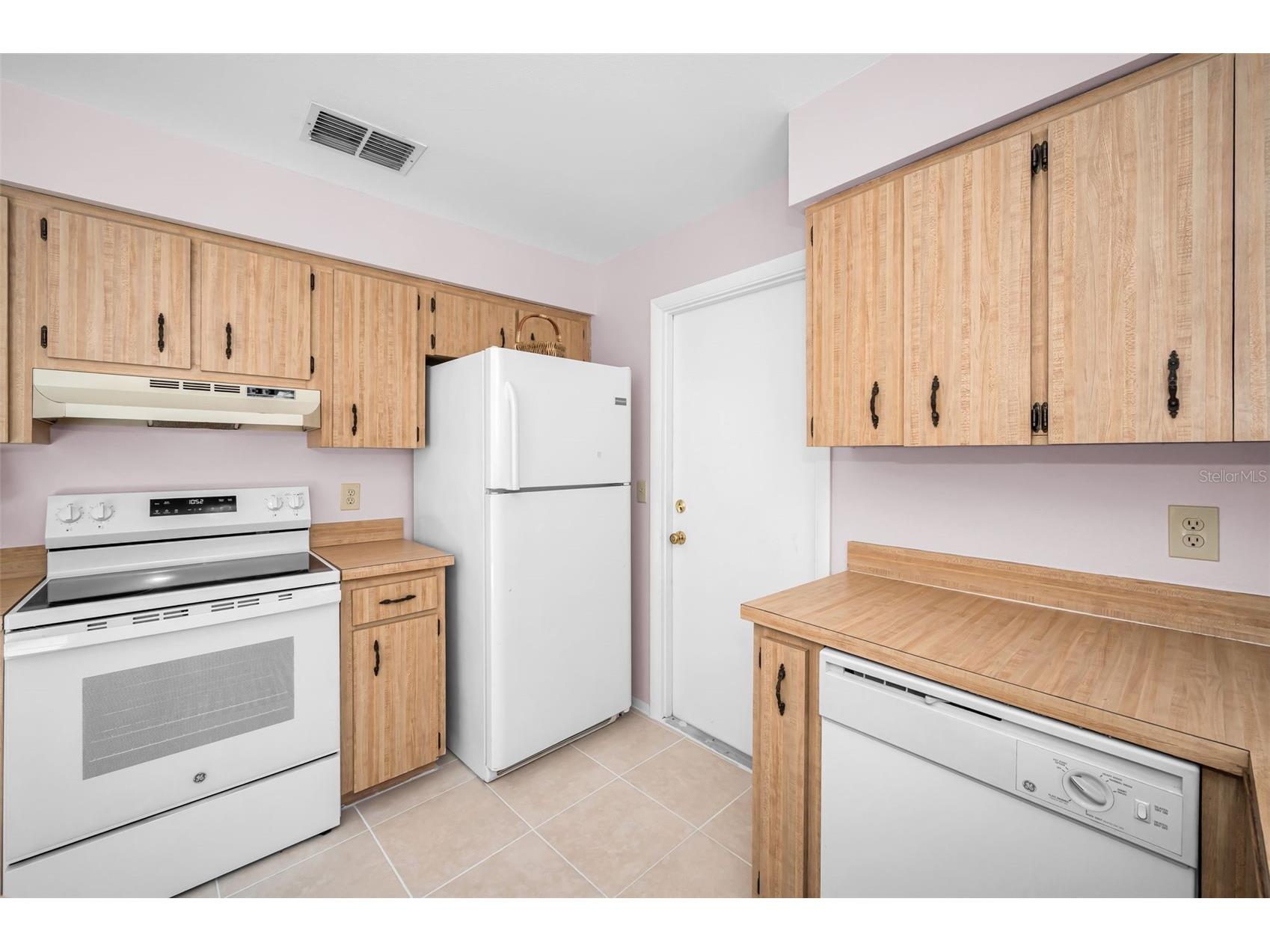 2611 Knoll Street W Palm Harbor FL 34683 TB8503378 image15