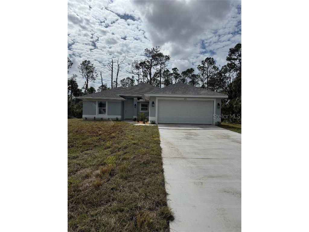 2611 Nowatney Avenue North Port FL 34286 A4623277 image1