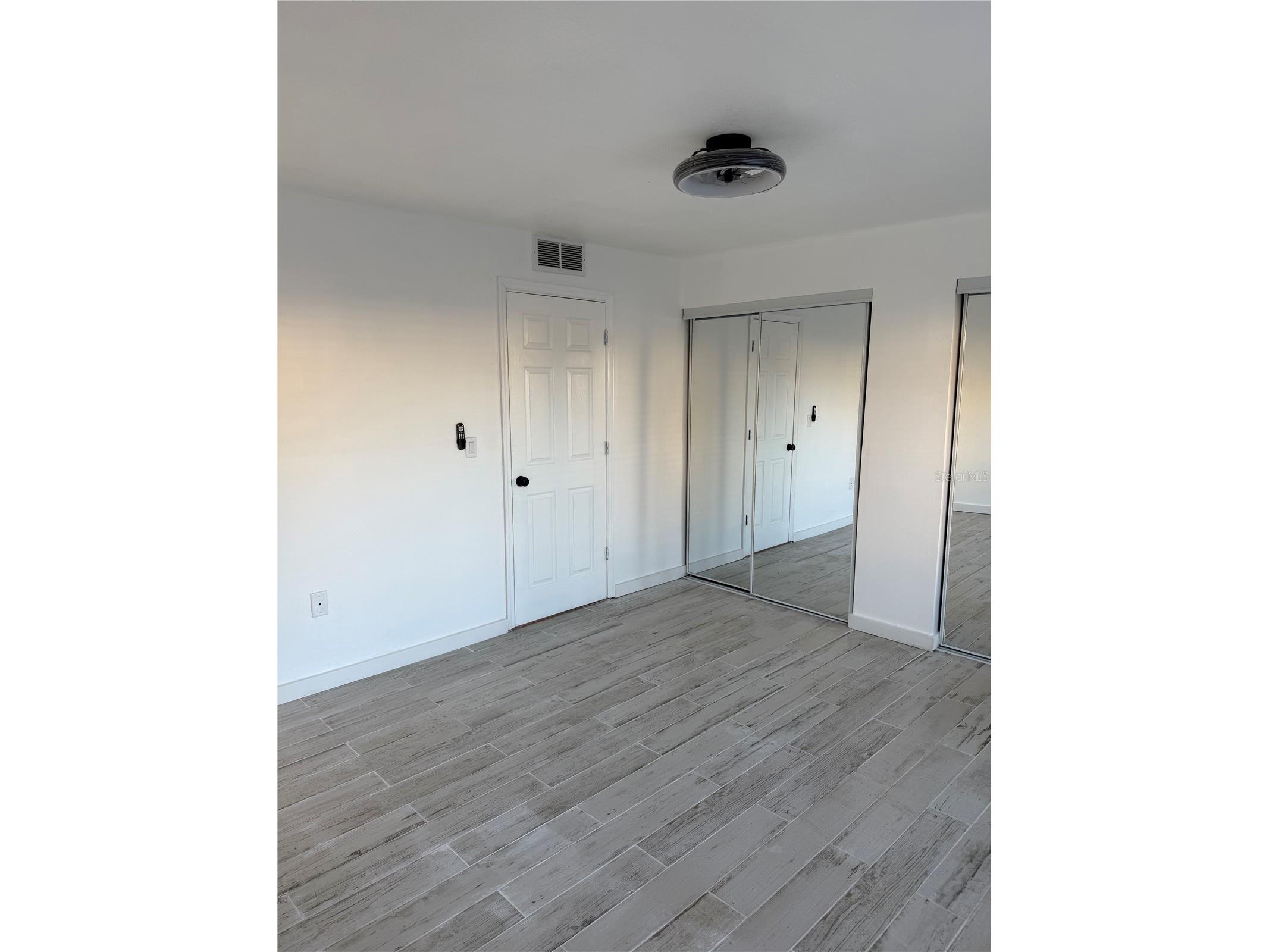 2611 Pine Lake Terrace #A Sarasota FL 34237 TB8499087 image10