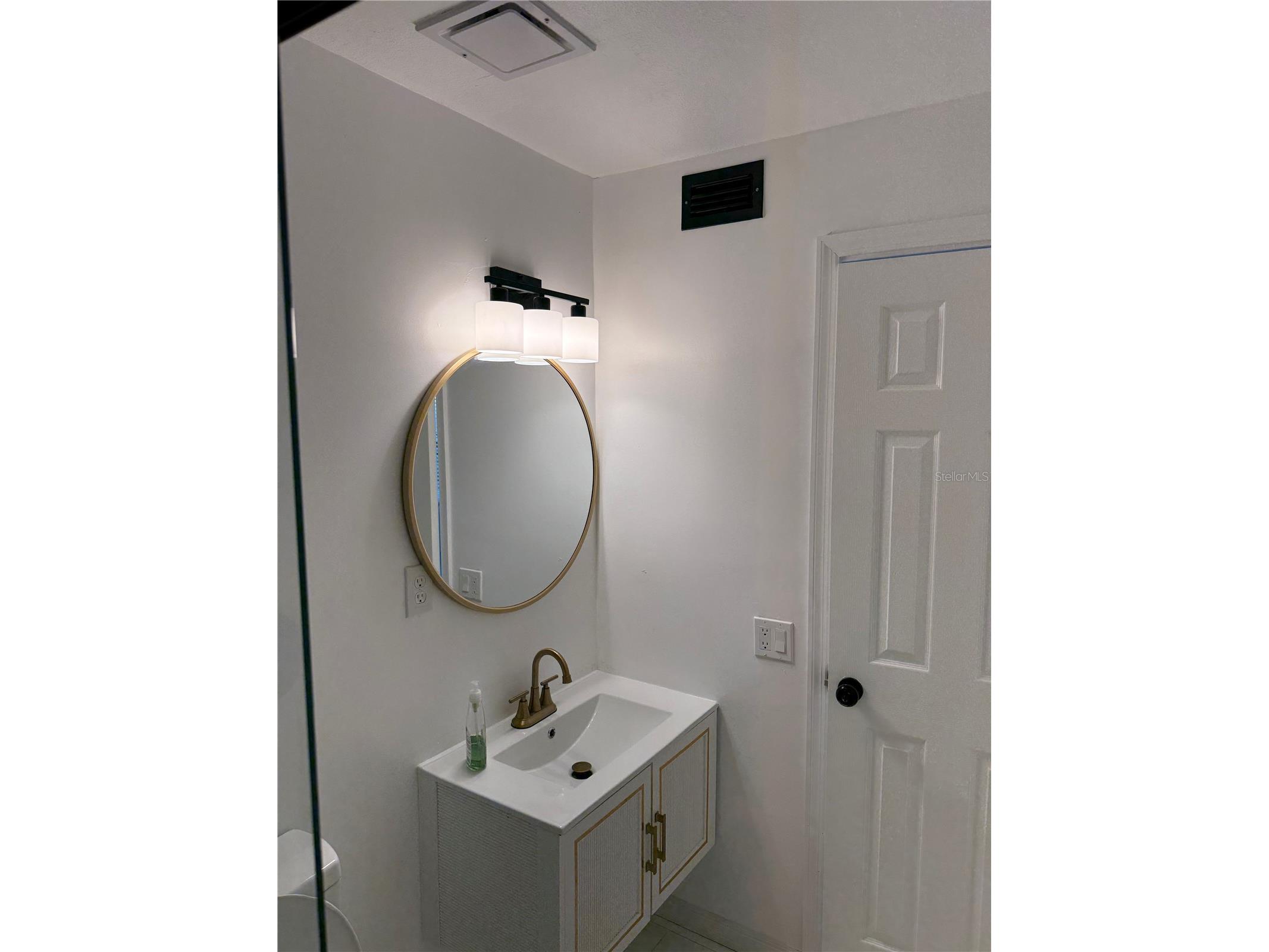 2611 Pine Lake Terrace #A Sarasota FL 34237 TB8499087 image24