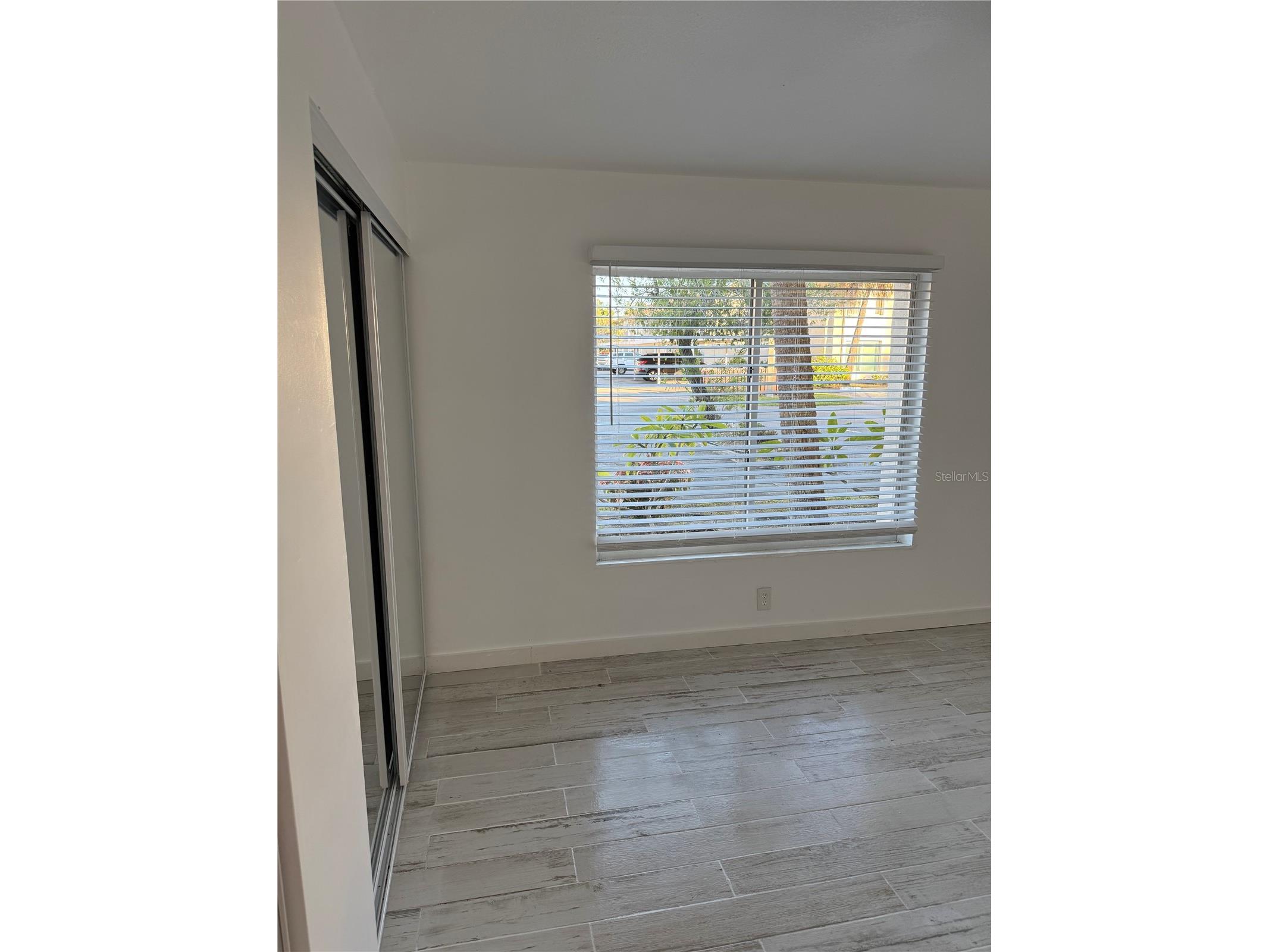 2611 Pine Lake Terrace #A Sarasota FL 34237 TB8499087 image8
