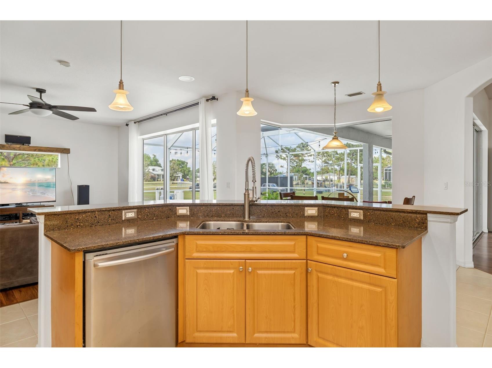 26117 82nd Avenue E Myakka City FL 34251 A4691877 image10