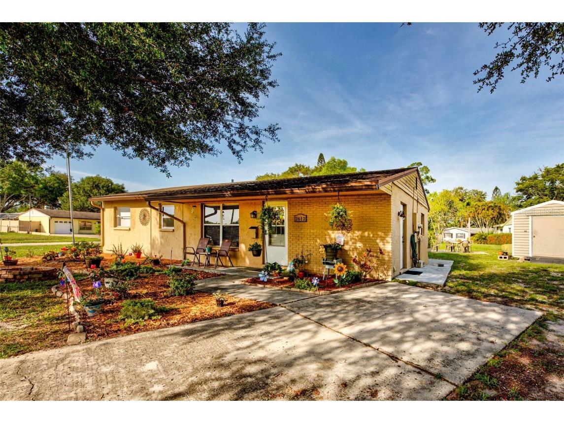 2612 34th Street W Bradenton FL 34205 A4576404 image1