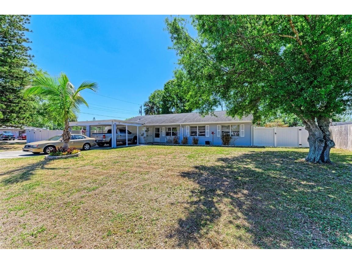 2612 47th Avenue W Bradenton FL 34207 A4564843 image1