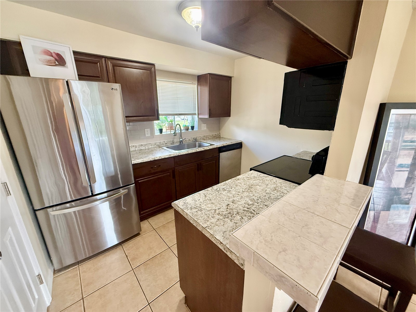 2612 Hidden Lake Drive N #D Sarasota FL 34237 A4699412 image9