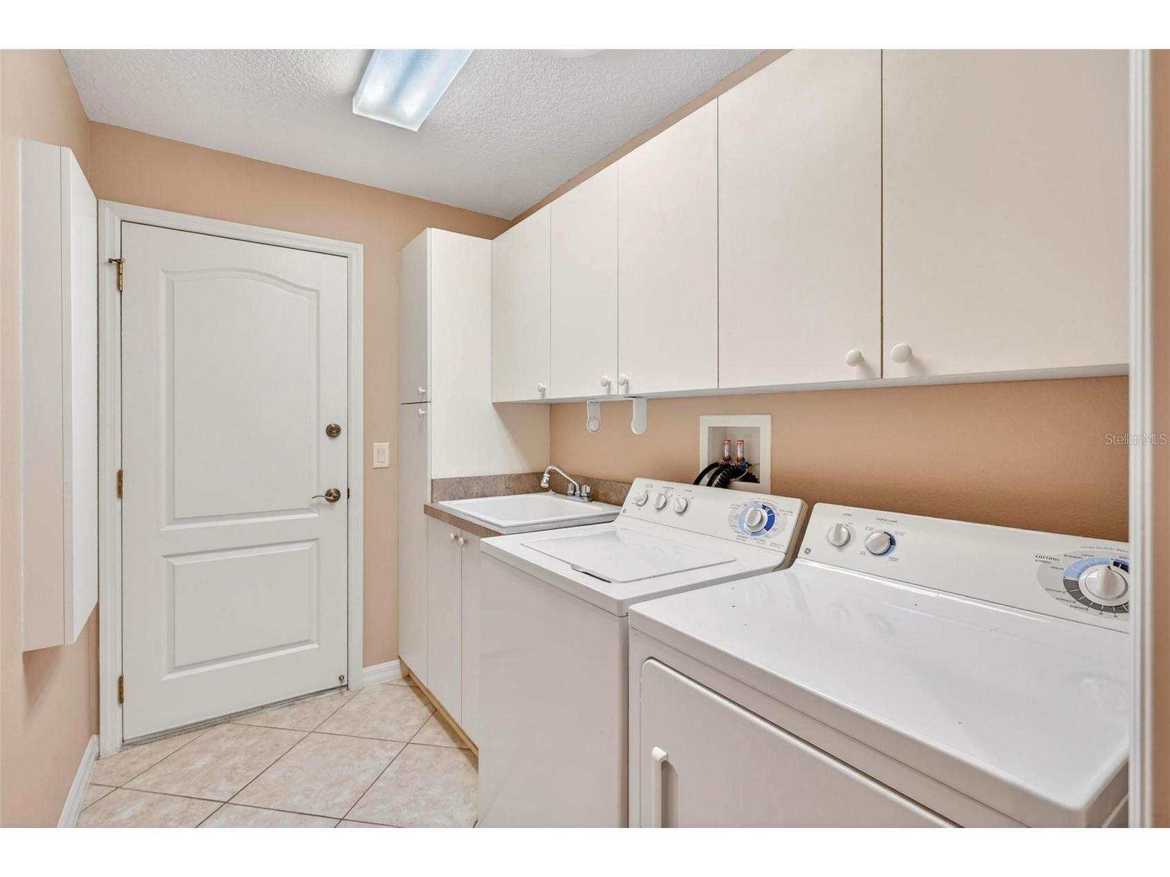 2612 Morven Park Way The Villages FL 32162 O6403402 image54