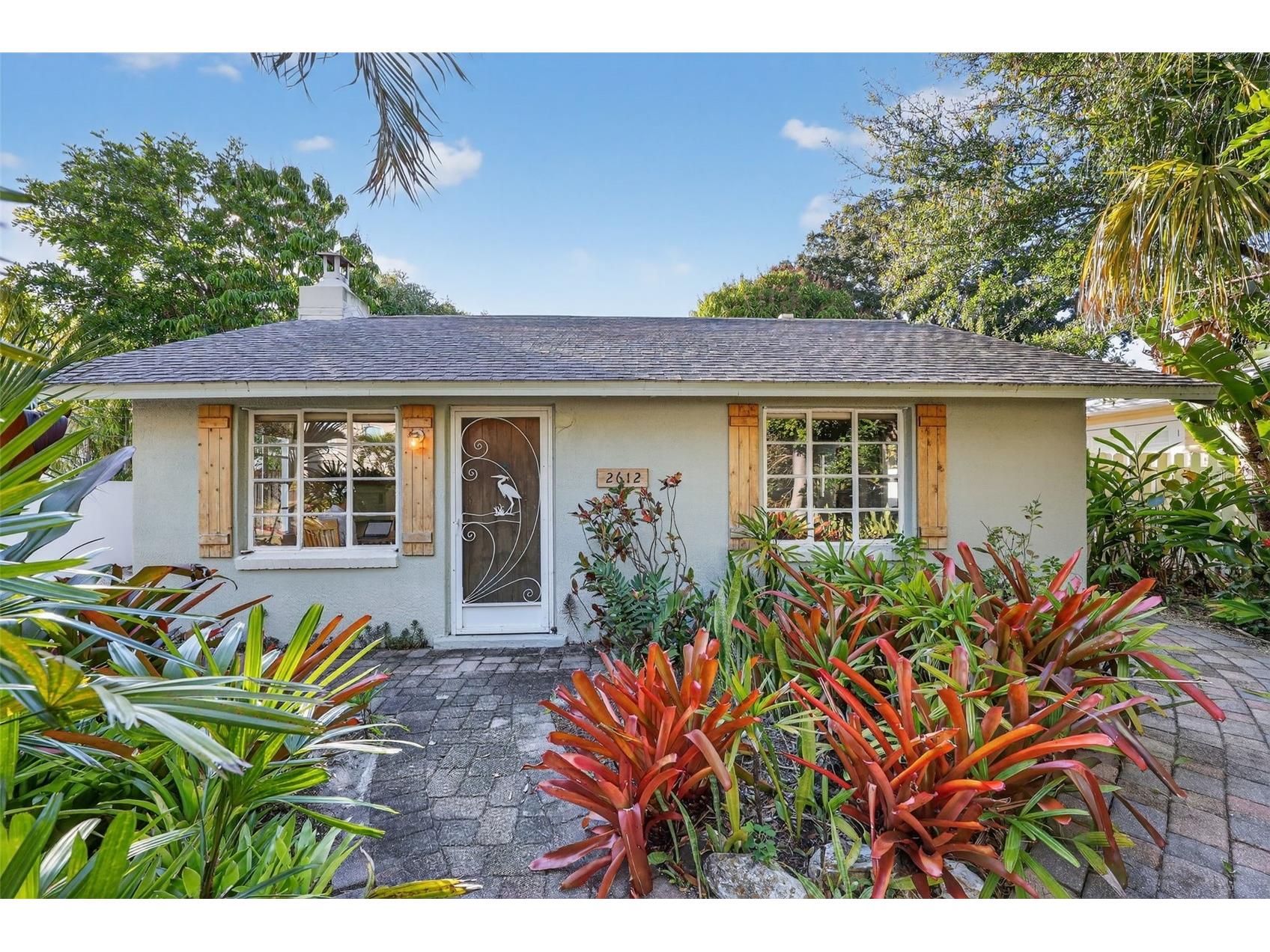 2612 Mulberry Terrace Sarasota FL 34239 A4680963 image1