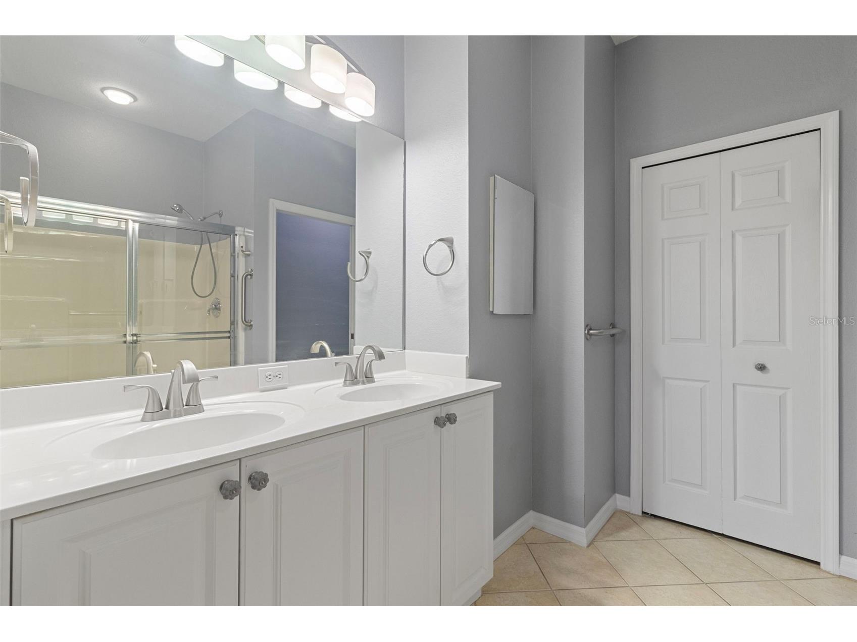 2612 Peach Circle North Port FL 34289 N6143309 image25