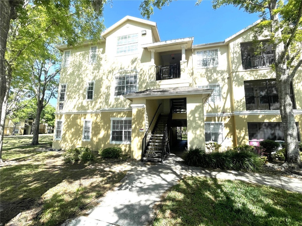 2612 Robert Trent Jones Drive #710 Orlando FL 32835 O6291849 image1