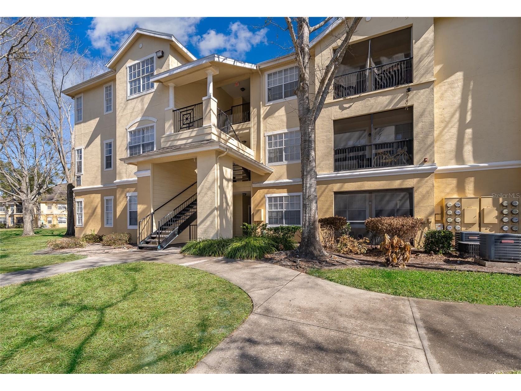 2612 Robert Trent Jones Drive #714 Orlando FL 32835 O6378871 image3