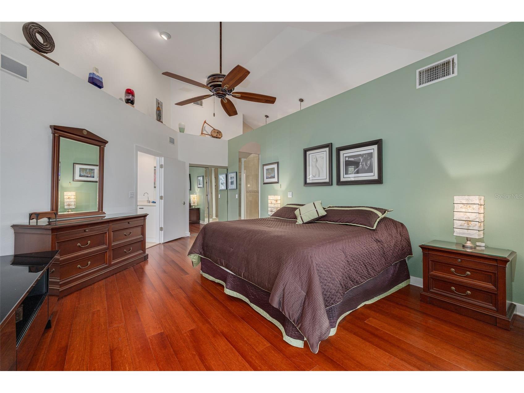 2613 59th Street S Gulfport FL 33707 TB8464067 image23