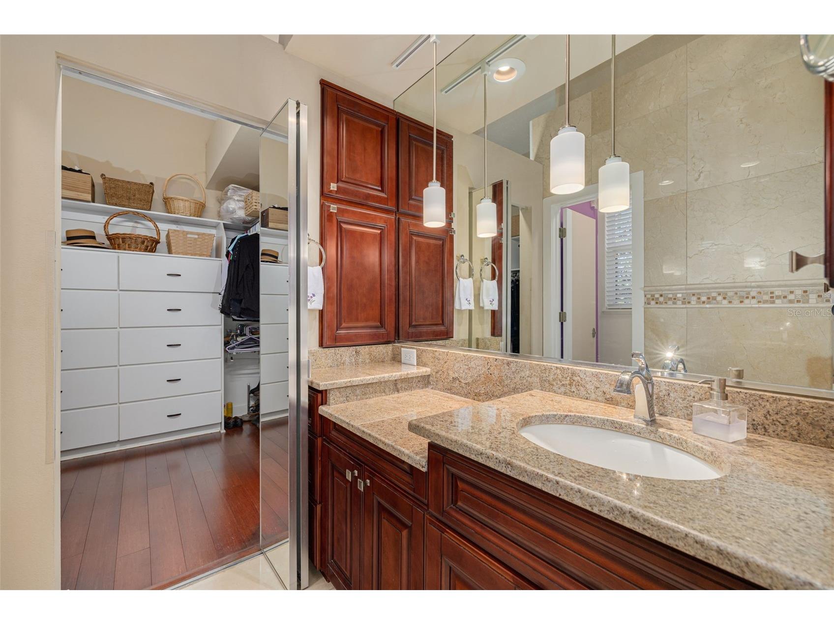2613 59th Street S Gulfport FL 33707 TB8464067 image27