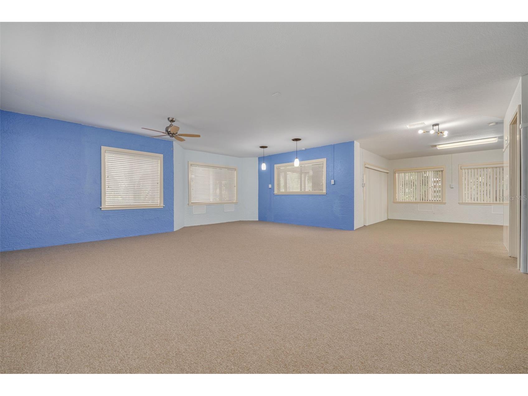 2613 59th Street S Gulfport FL 33707 TB8464067 image38