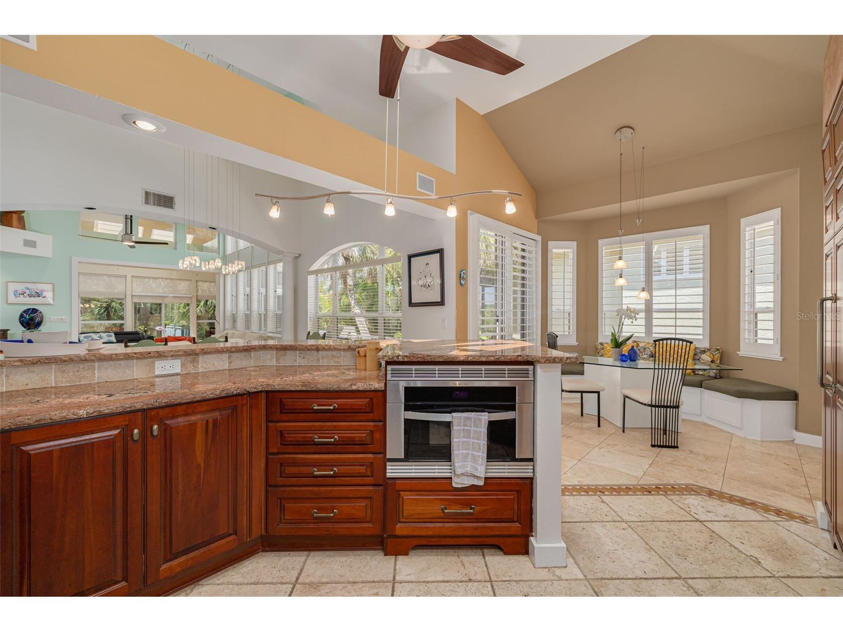 2613 59th Street S Gulfport FL 33707 TB8464067 image8