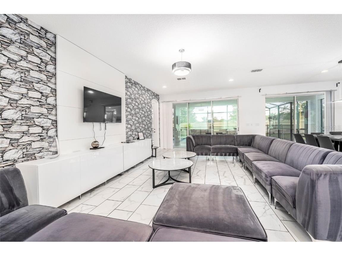 2613 Calistoga Avenue Kissimmee FL 34741 O6323497 image2