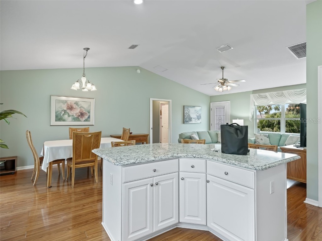 2613 Dunbar Avenue The Villages FL 32162 OM705707 image10