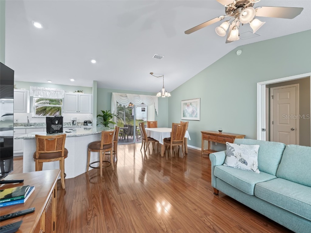 2613 Dunbar Avenue The Villages FL 32162 OM705707 image6