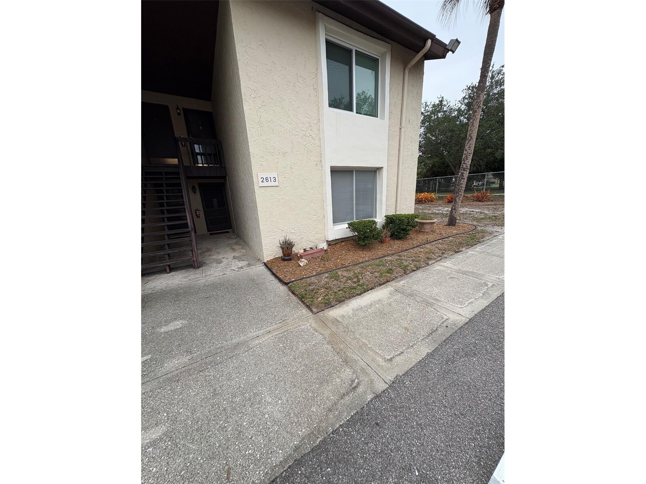 2613 Pine Lake Ter #B Sarasota FL 34237 A4696863 image1