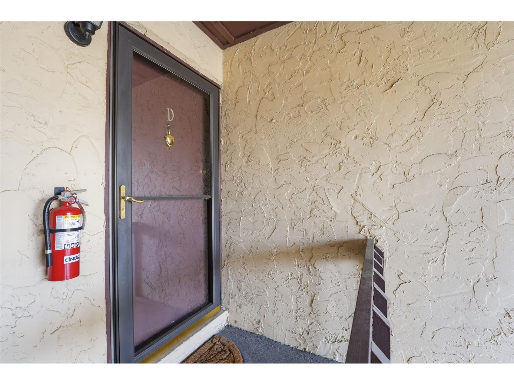 2613 Pine Lake Terrace #D Sarasota FL 34237 A4689758 image3