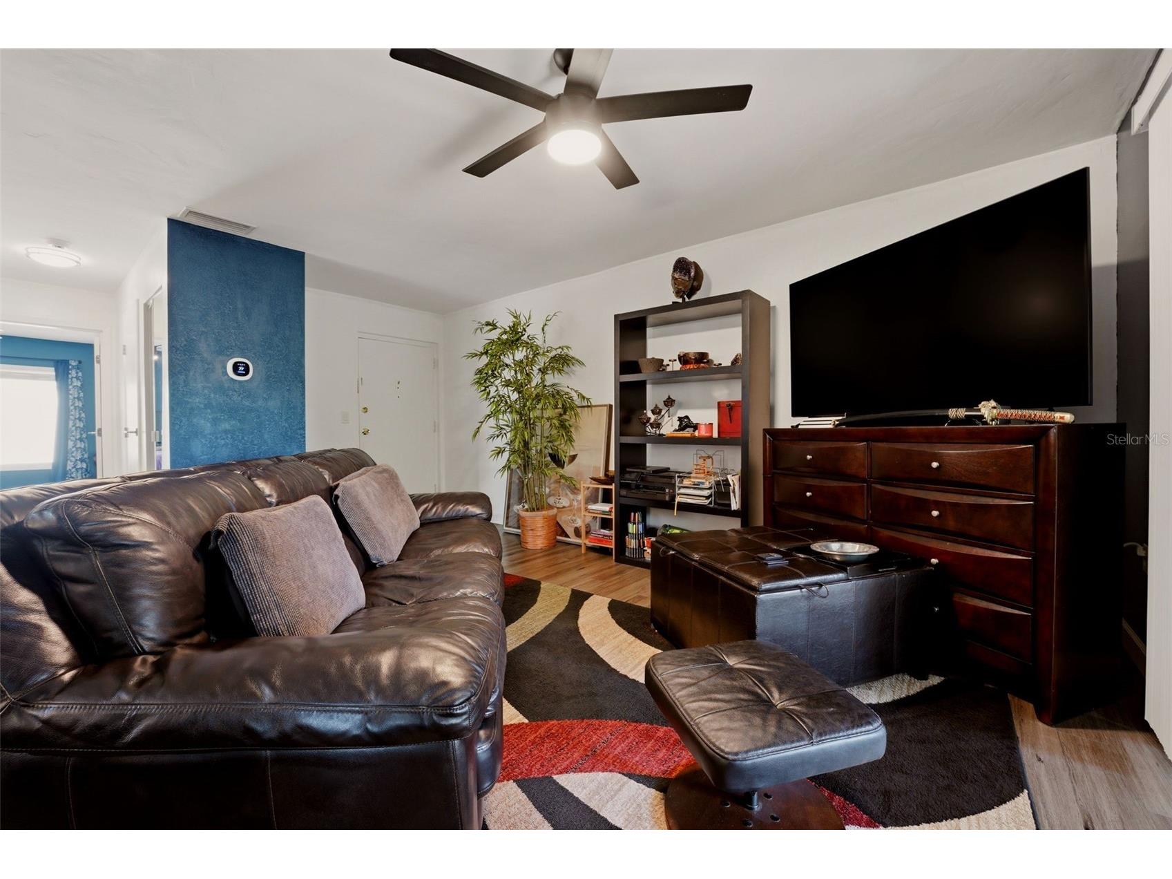 2613 Pine Lake Terrace #D Sarasota FL 34237 A4689758 image6