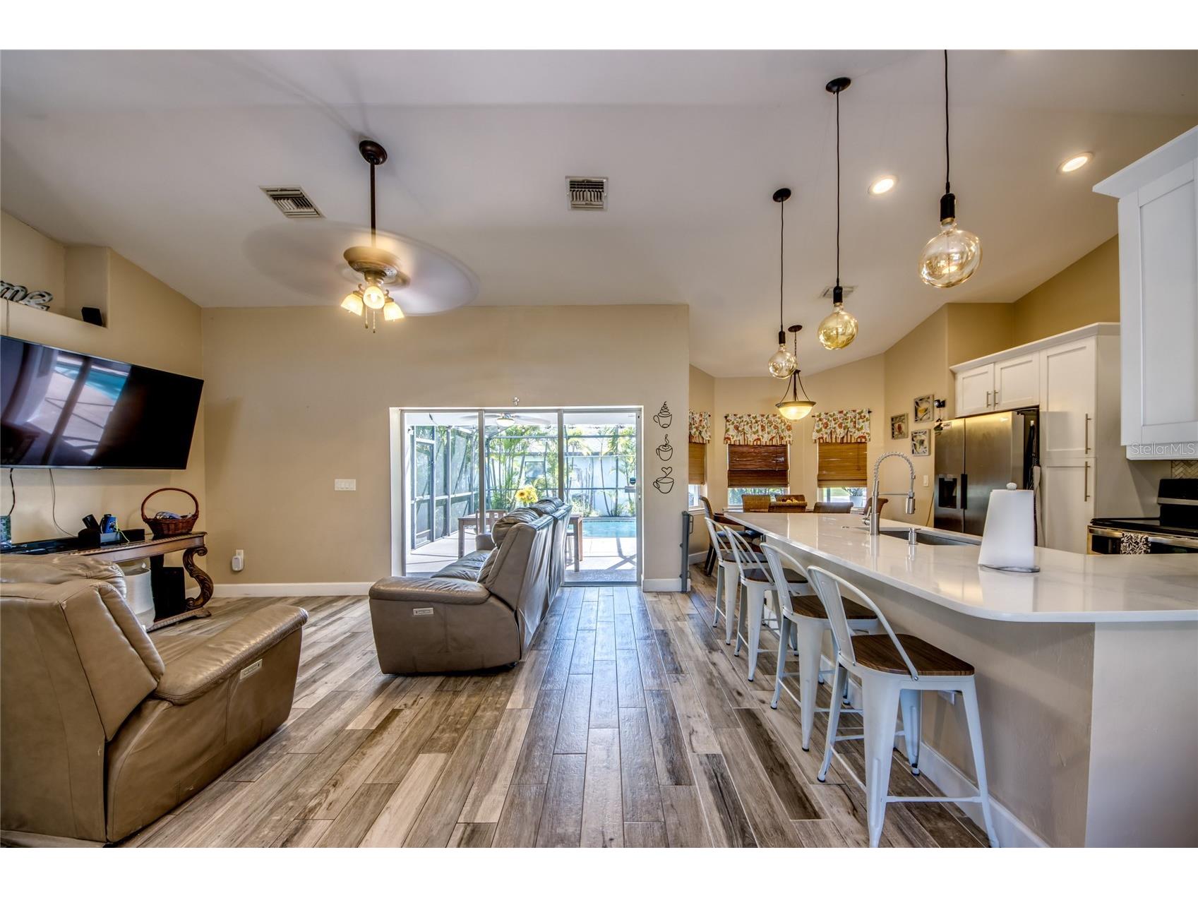 2613 SW 7th Place Cape Coral FL 33914 C7525535 image11