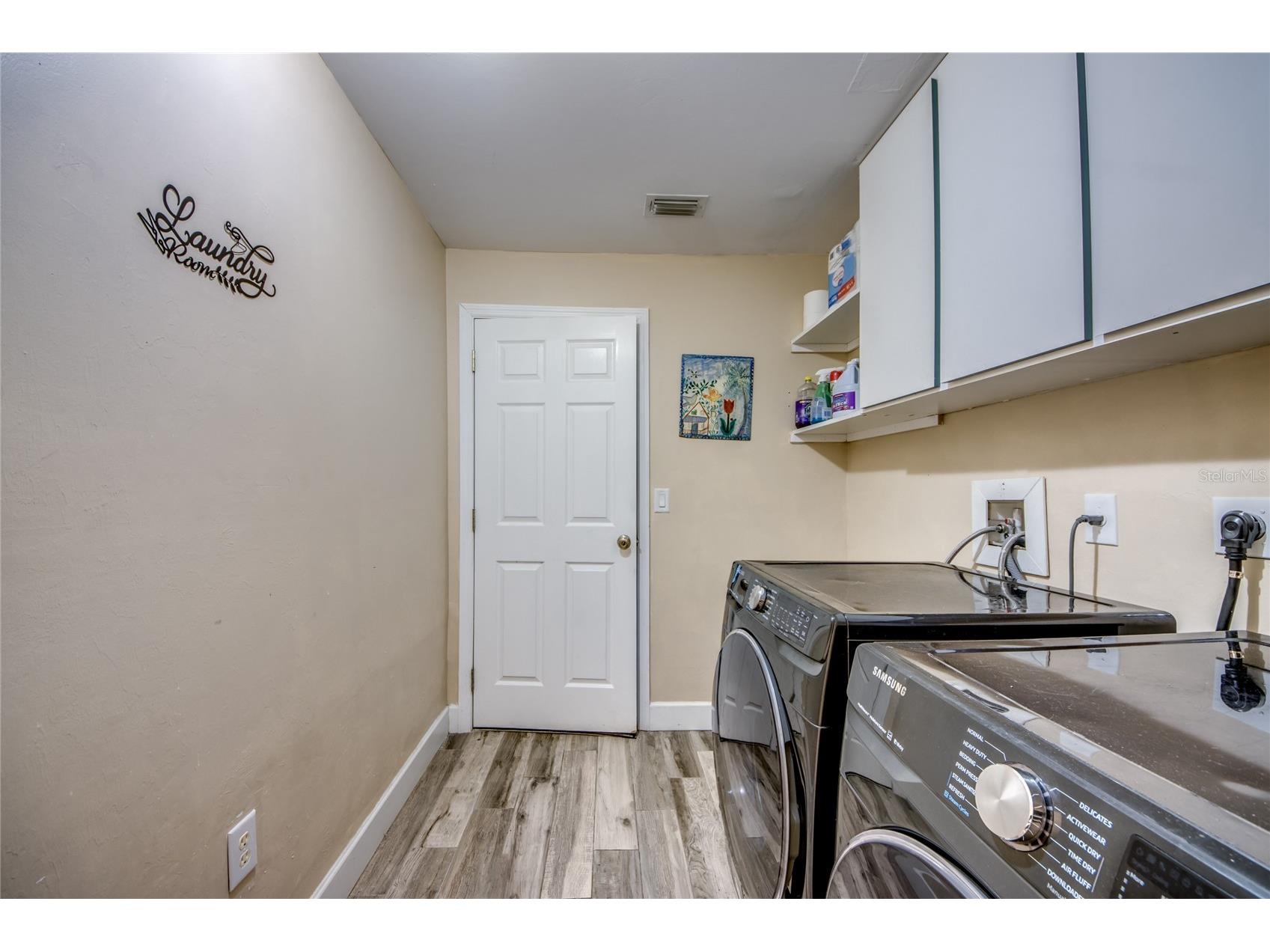 2613 SW 7th Place Cape Coral FL 33914 C7525535 image31