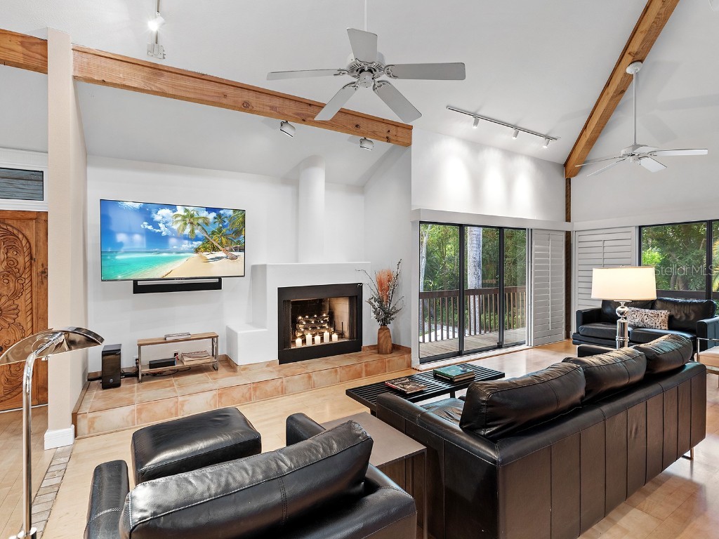 2613 Temple Street Sarasota FL 34239 A4673045 image11