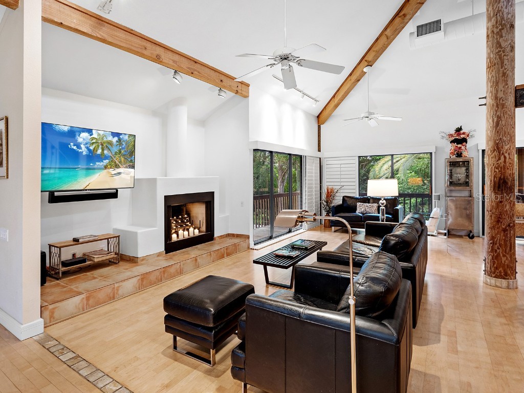 2613 Temple Street Sarasota FL 34239 A4673045 image12