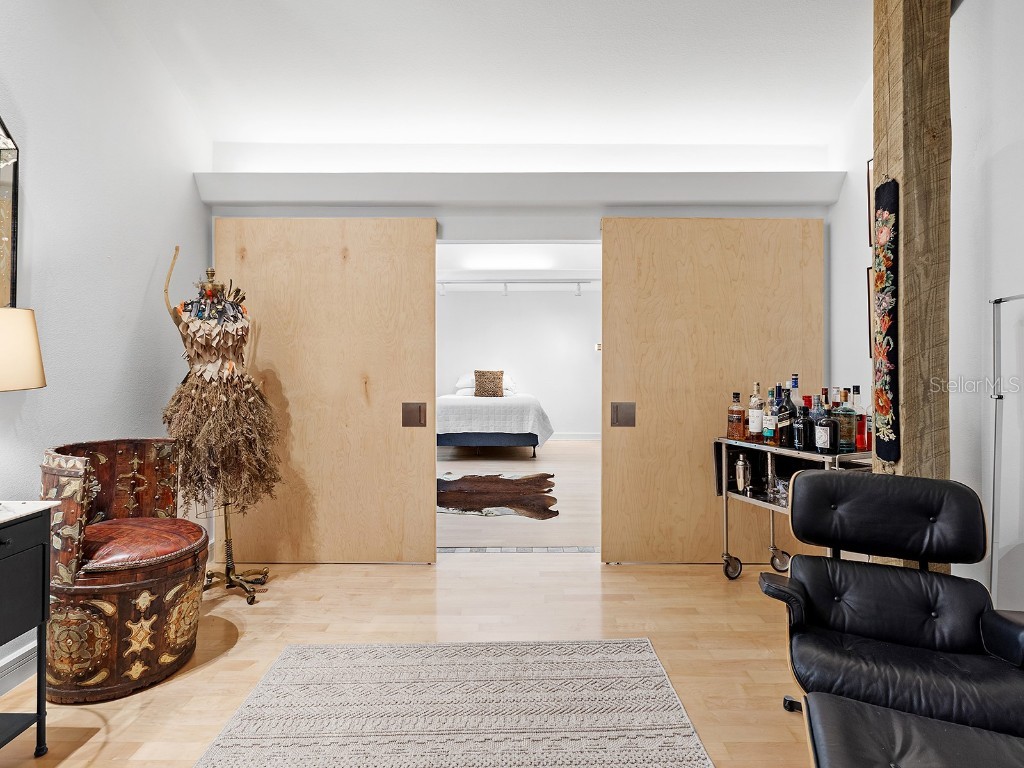 2613 Temple Street Sarasota FL 34239 A4673045 image21