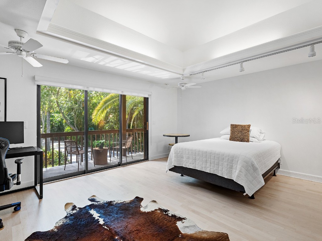 2613 Temple Street Sarasota FL 34239 A4673045 image25