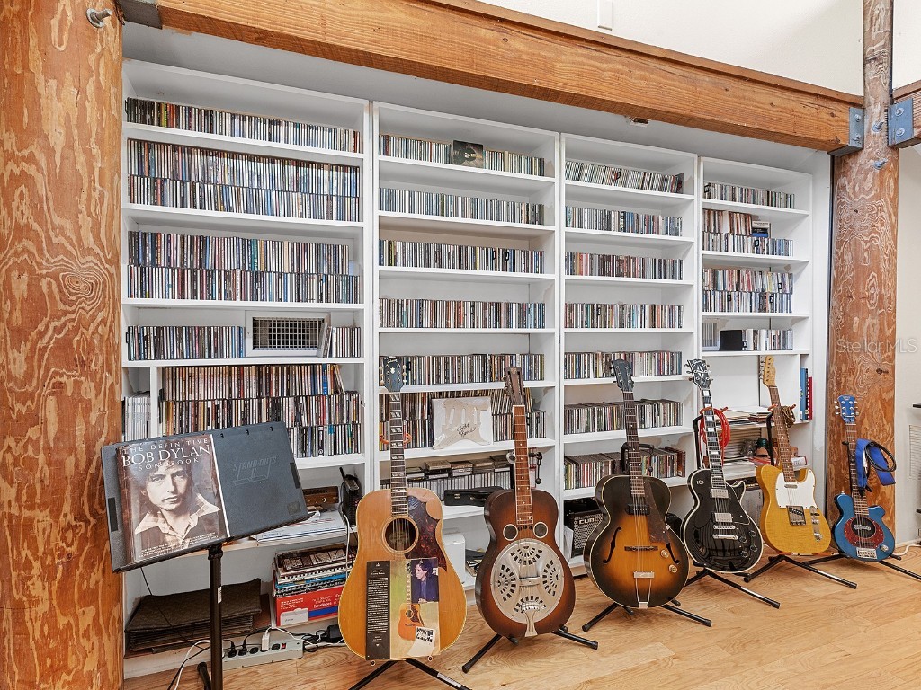 2613 Temple Street Sarasota FL 34239 A4673045 image31