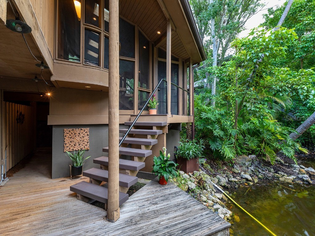 2613 Temple Street Sarasota FL 34239 A4673045 image5