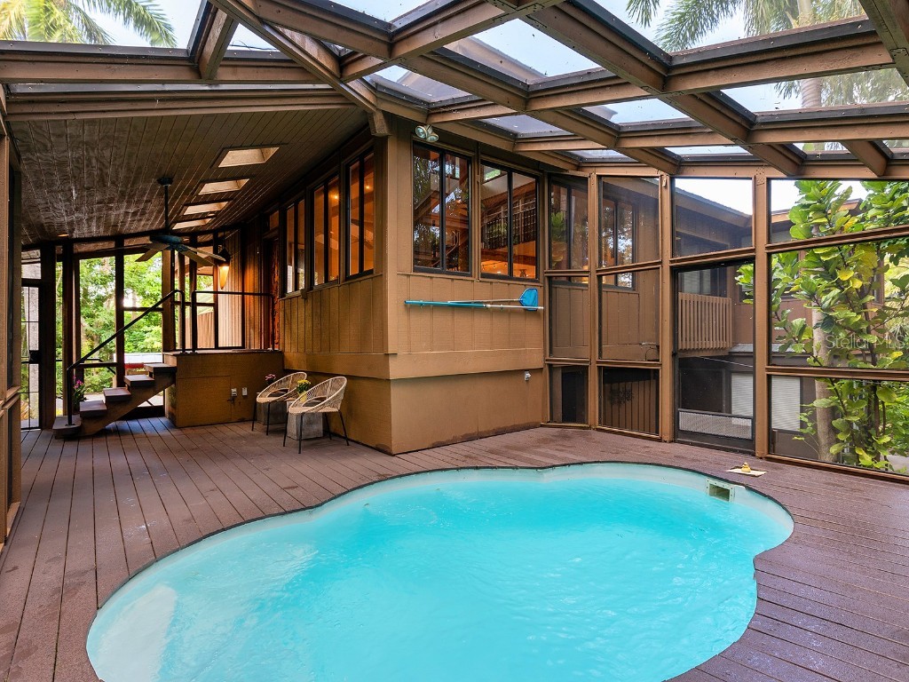 2613 Temple Street Sarasota FL 34239 A4673045 image8