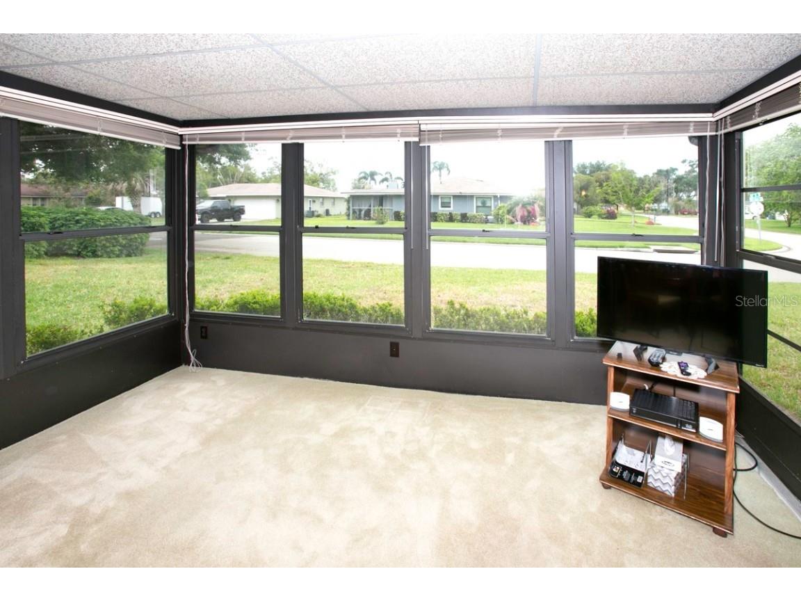 2614 67th Street W Bradenton FL 34209 A4648709 image4