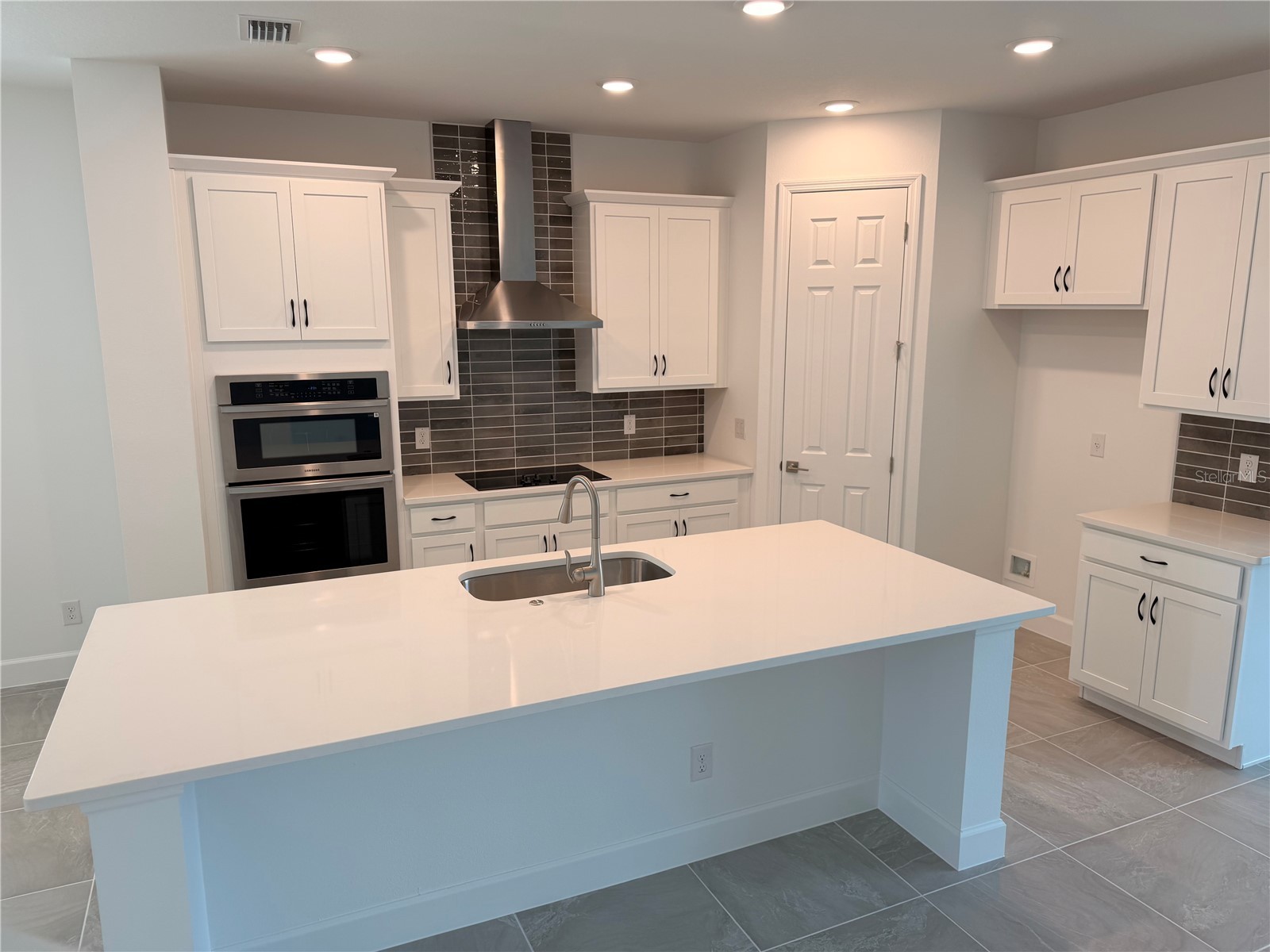 2614 Cavanaugh Drive Orlando FL 32817 O6408051 image3