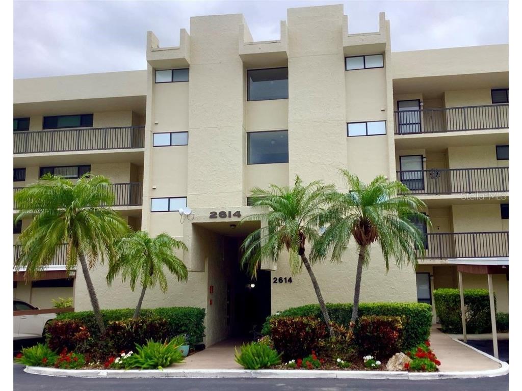 2614 Cove Cay Drive #203 Clearwater FL 33760 - TAMPA BAY U8186871 image1