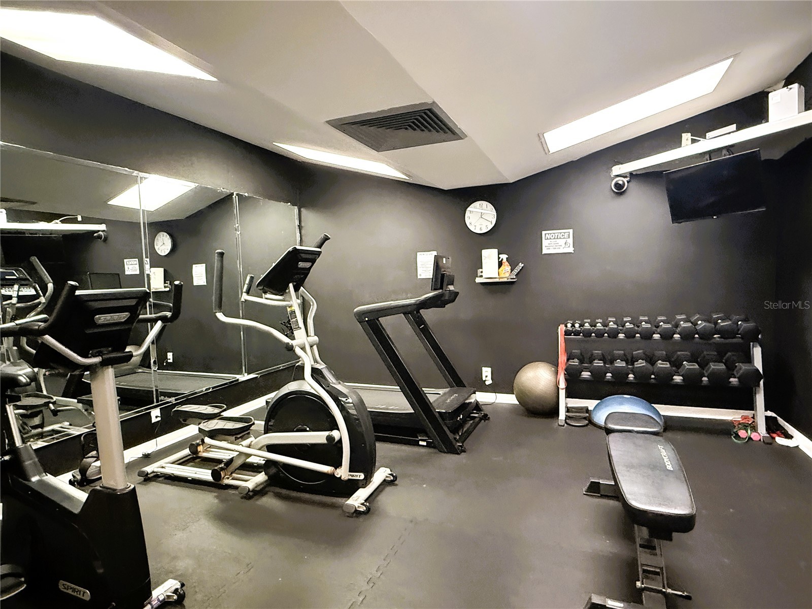 2614 Cove Cay Drive #204 Clearwater FL 33760 TB8524954 image28