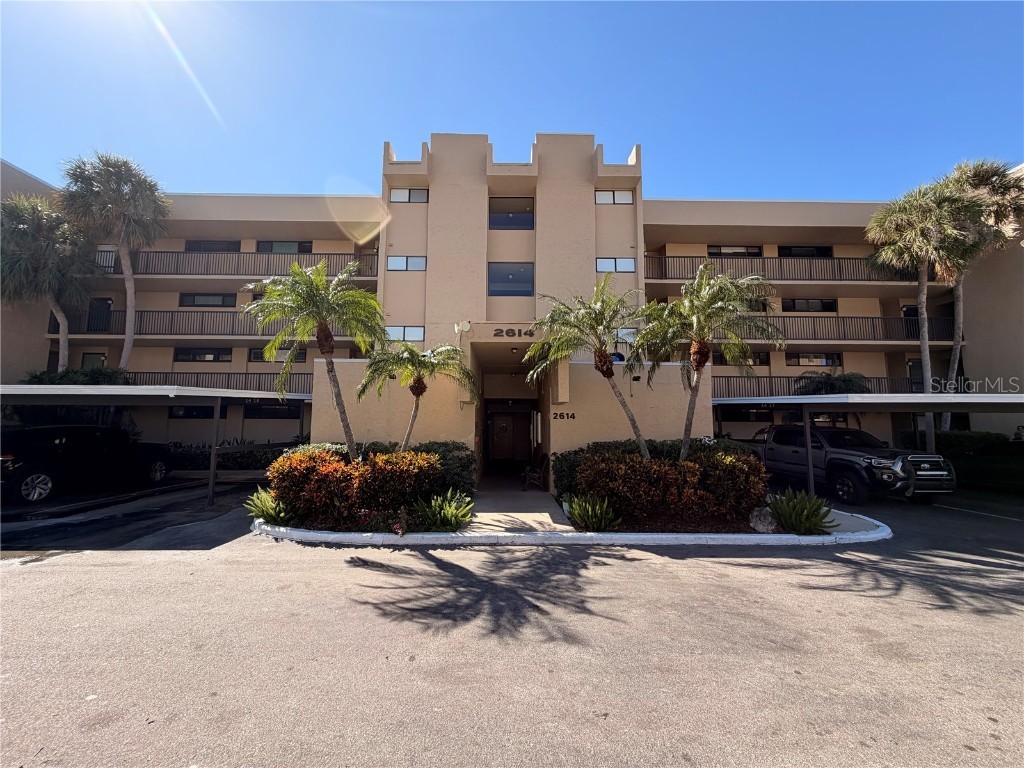2614 Cove Cay Drive #406 Clearwater FL 33760 TB8442063 image1