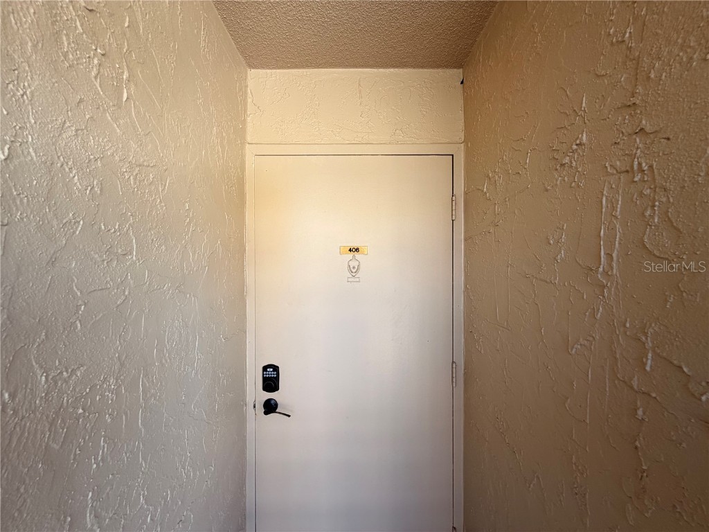 2614 Cove Cay Drive #406 Clearwater FL 33760 TB8442063 image2