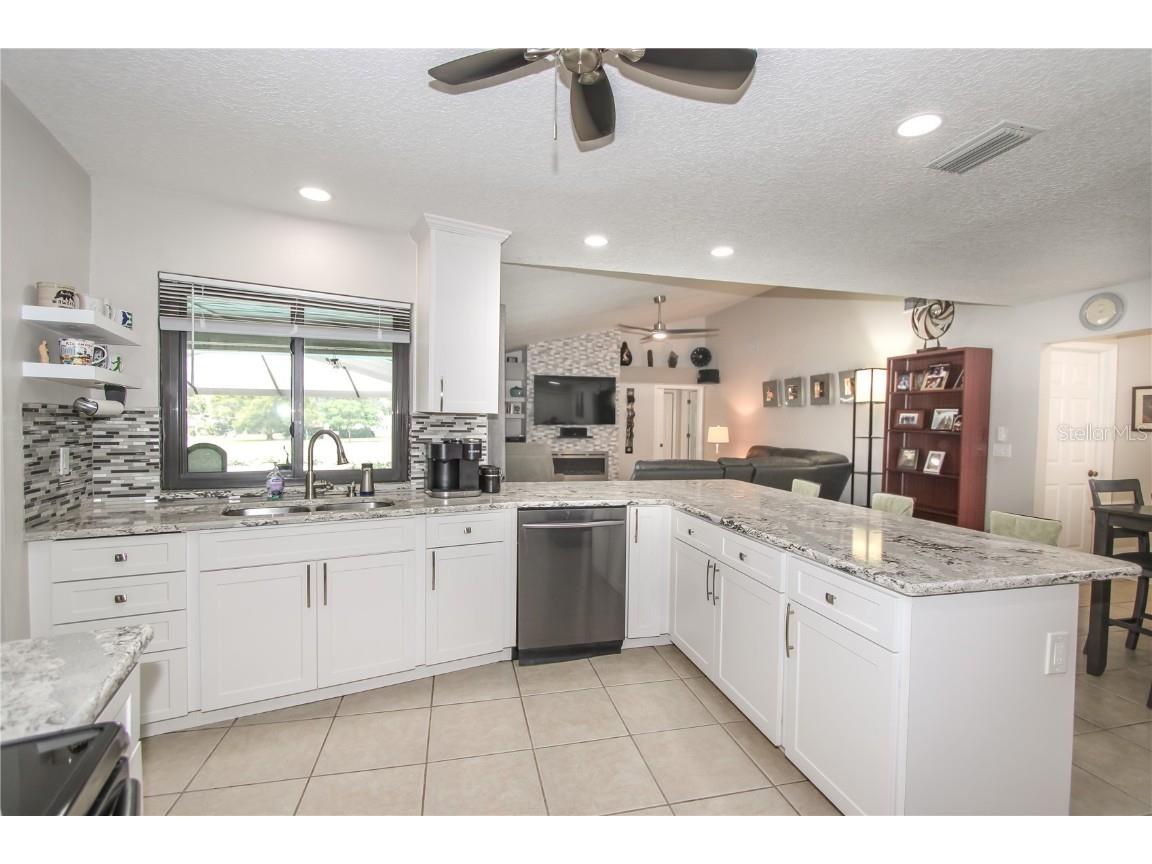 2614 Crestfield Drive Valrico FL 33596 TB8440388 image11