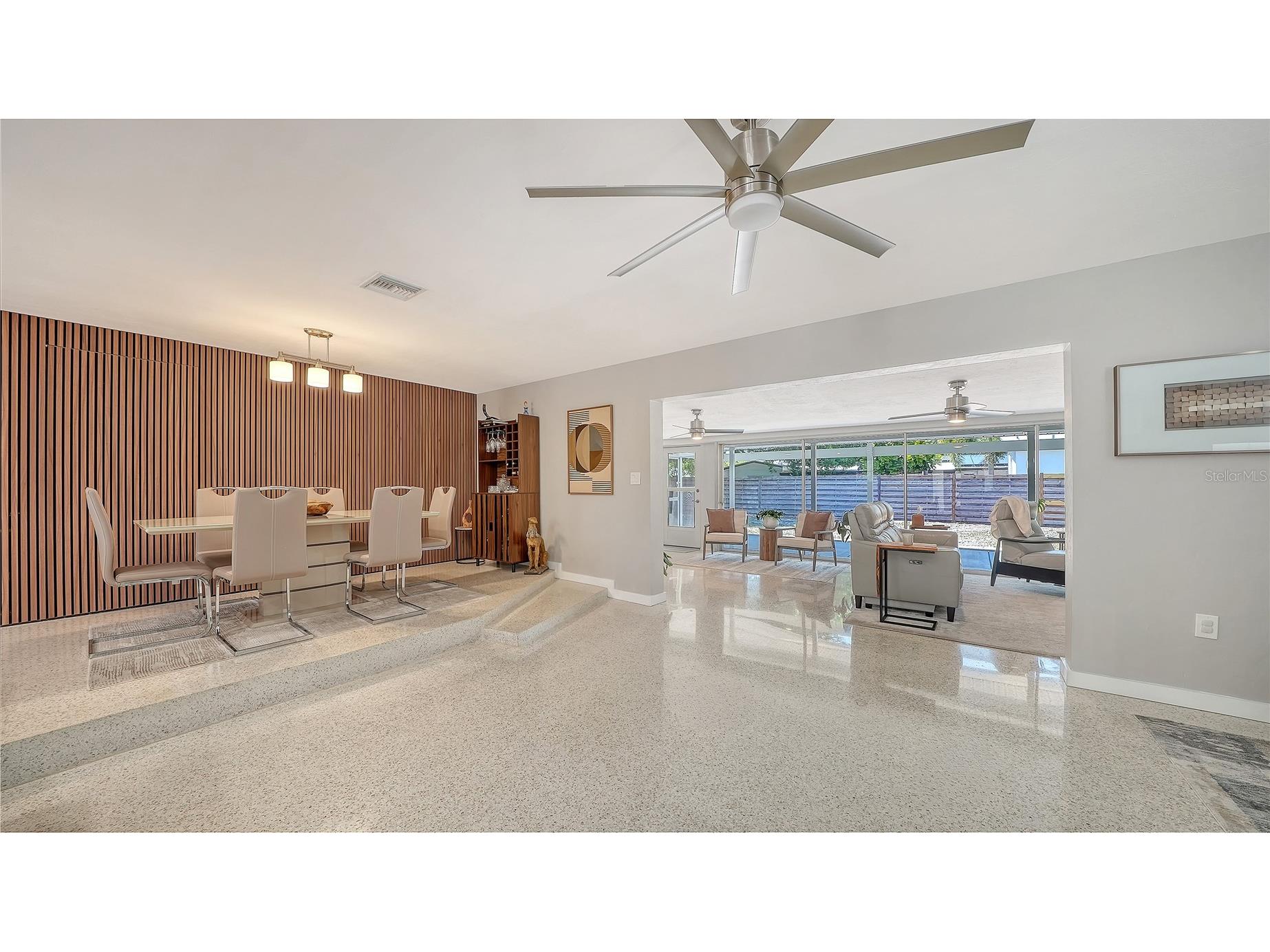 2614 Croton Avenue Sarasota FL 34239 A4691649 image10