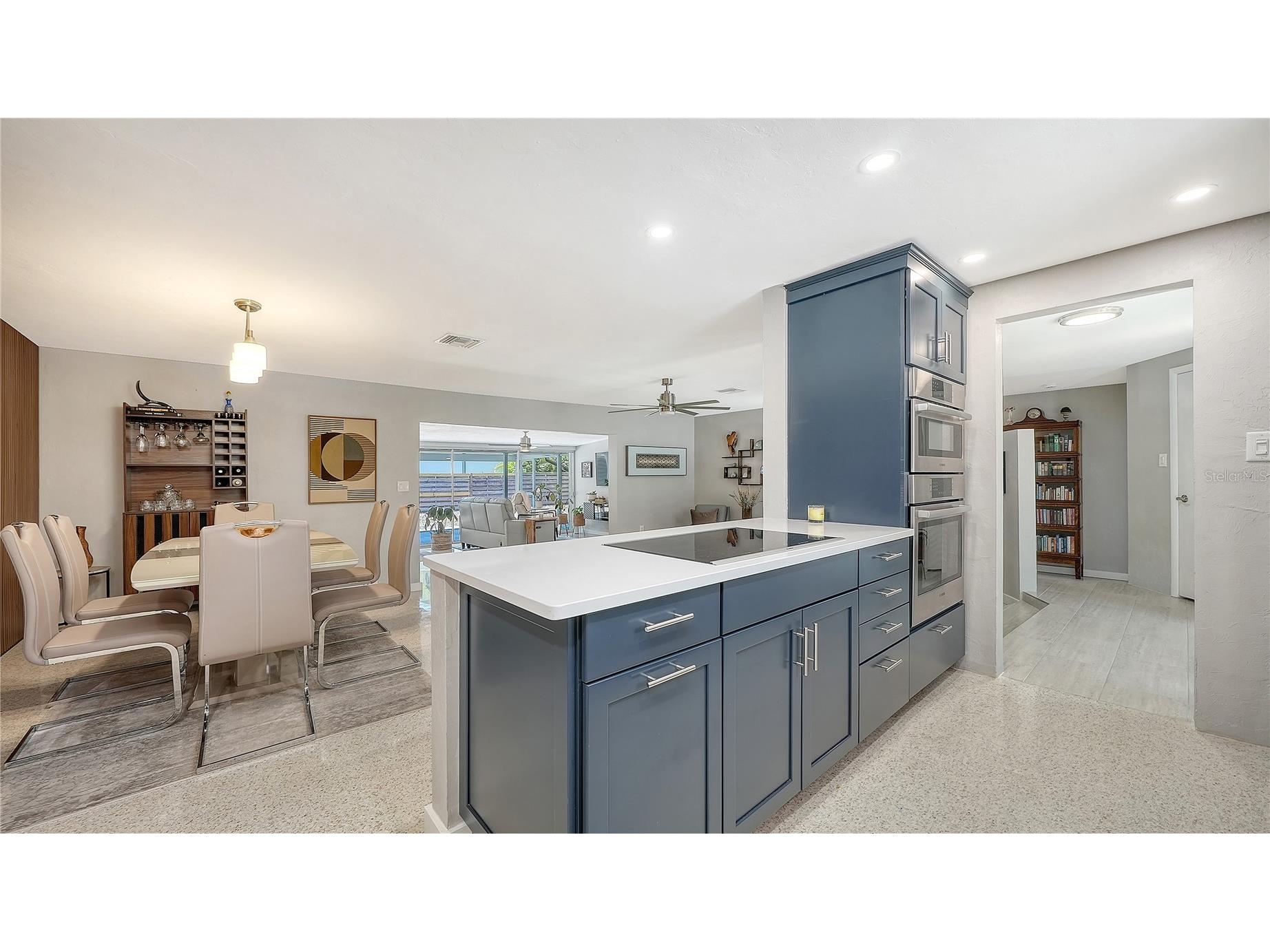 2614 Croton Avenue Sarasota FL 34239 A4691649 image20