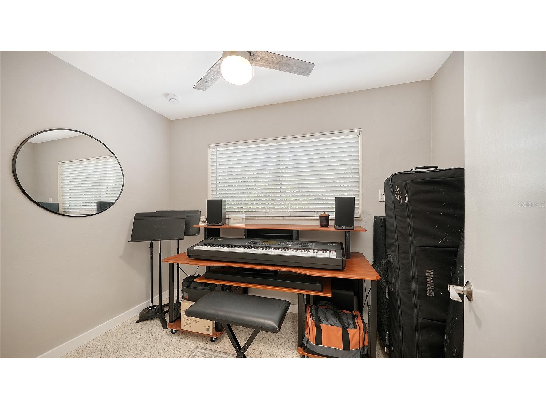 2614 Croton Avenue Sarasota FL 34239 A4691649 image41