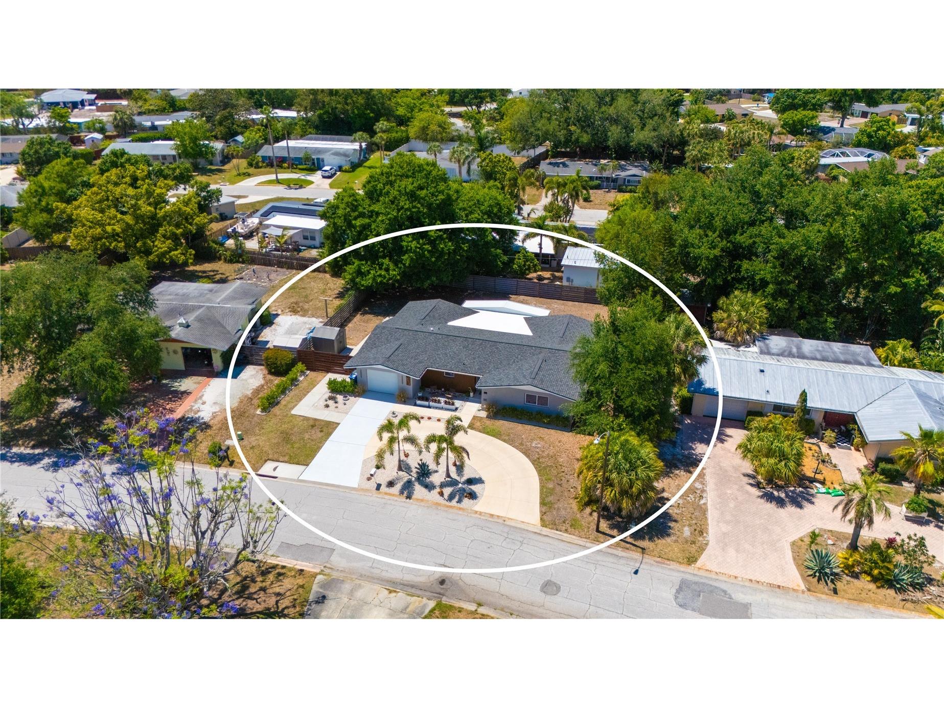 2614 Croton Avenue Sarasota FL 34239 A4691649 image6