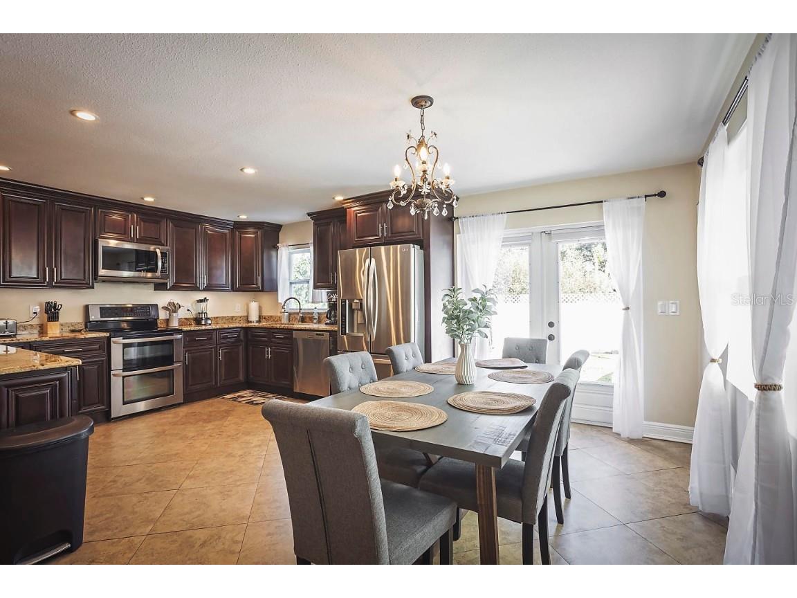 2614 Fairview Avenue Seffner FL 33584 W7880692 image20