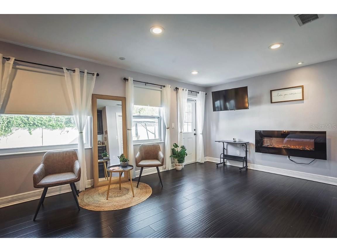 2614 Fairview Avenue Seffner FL 33584 W7880692 image22