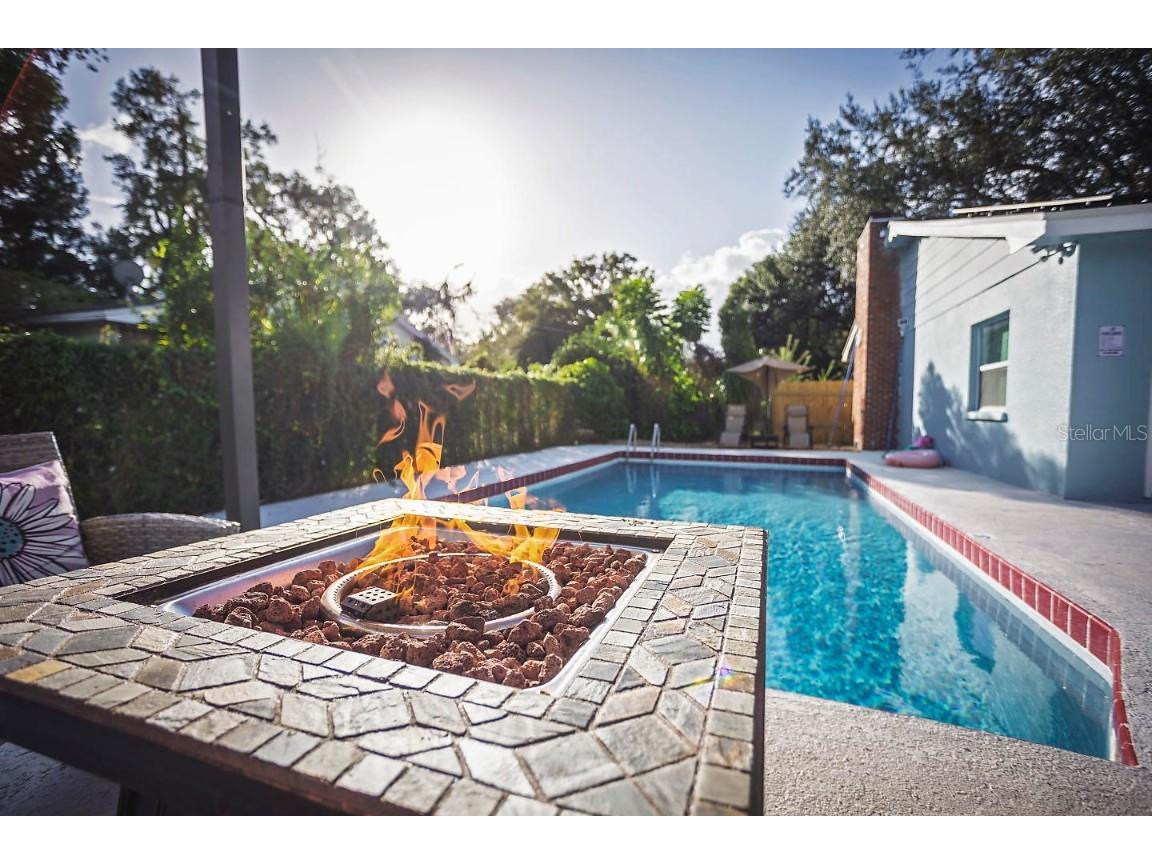 2614 Fairview Avenue Seffner FL 33584 W7880692 image5